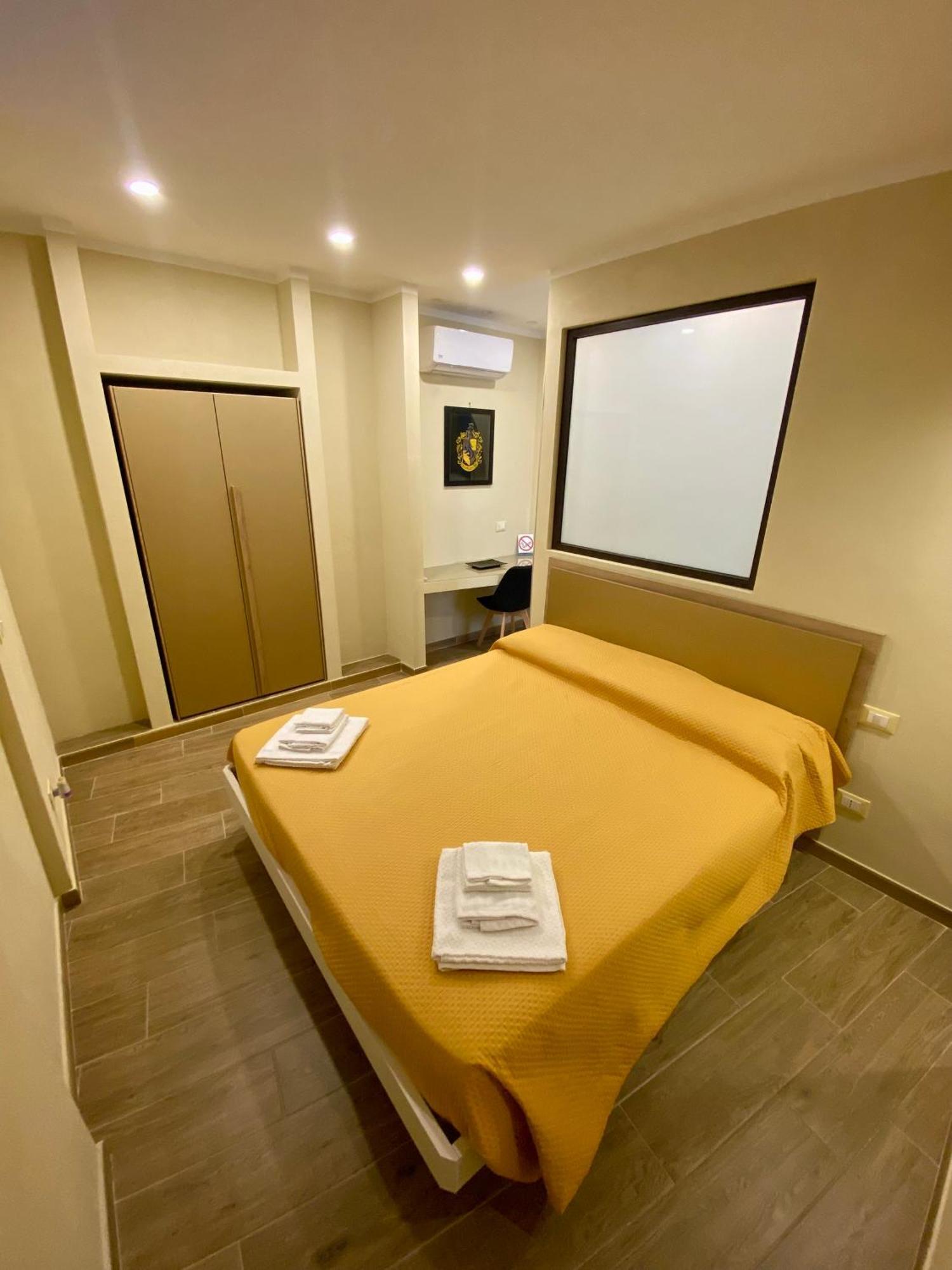 Il Conte Tasso Apartment Палермо Екстериор снимка